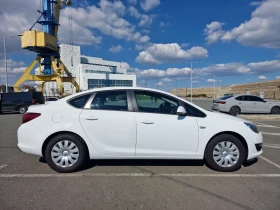 Opel Astra Model J Notchback, снимка 4