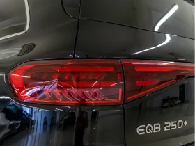Mercedes-Benz EQB  250+ SUV, снимка 12