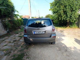 Toyota Corolla verso, снимка 2