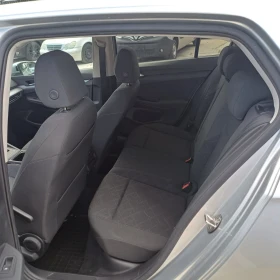 VW Golf 2, 0 TDI DSG, - 36990 лв. - 44136470 11