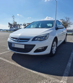 Обява за продажба на Opel Astra Model J Notchback ~19 999 лв. - изображение 1 | Auto.bg Обява за продажба на Opel Astra Model J Notchback ~19 999 лв. - изображение 1