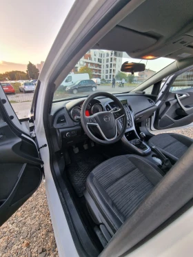 Обява за продажба на Opel Astra Model J Notchback ~19 999 лв. - изображение 9 | Auto.bg Обява за продажба на Opel Astra Model J Notchback ~19 999 лв. - изображение 9