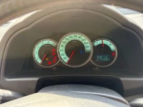 Toyota Corolla verso 2.2 D4D - 1700 € / 3324.91 лв. - 71117406 8