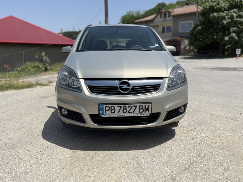 Opel Zafira B, снимка 2 - Автомобили и джипове - 46322860