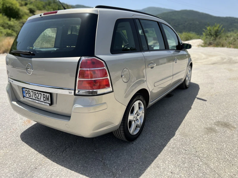 Opel Zafira B, снимка 5 - Автомобили и джипове - 47493617