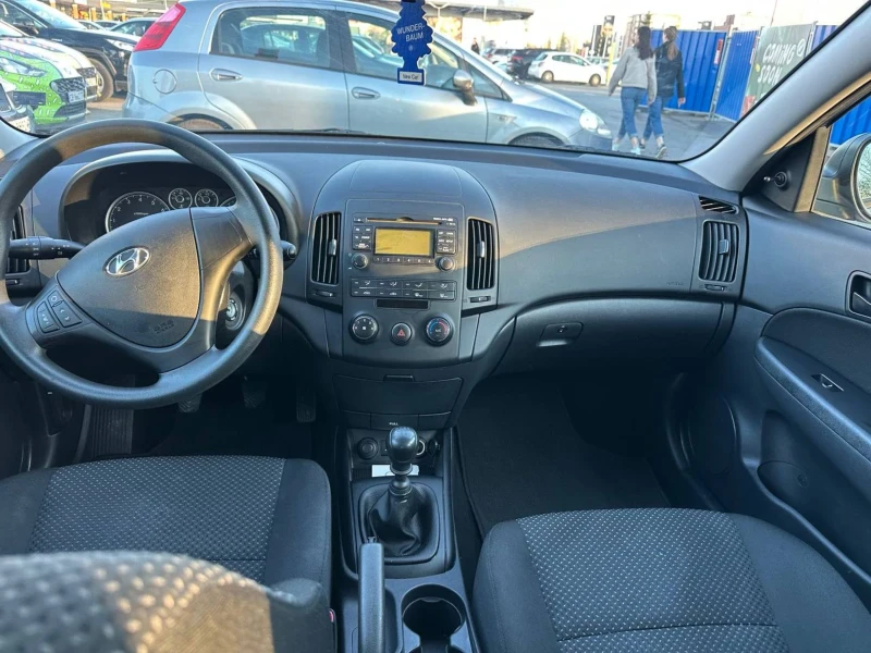 Hyundai I30, снимка 6 - Автомобили и джипове - 47936358