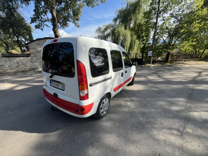 Renault Kangoo 1.6 16v, снимка 7 - Автомобили и джипове - 47942931