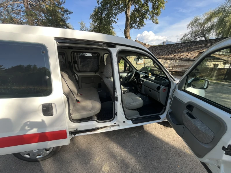 Renault Kangoo 1.6 16v, снимка 5 - Автомобили и джипове - 47942931