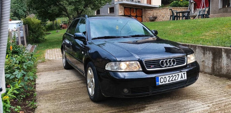 Audi A4, снимка 1 - Автомобили и джипове - 48805845