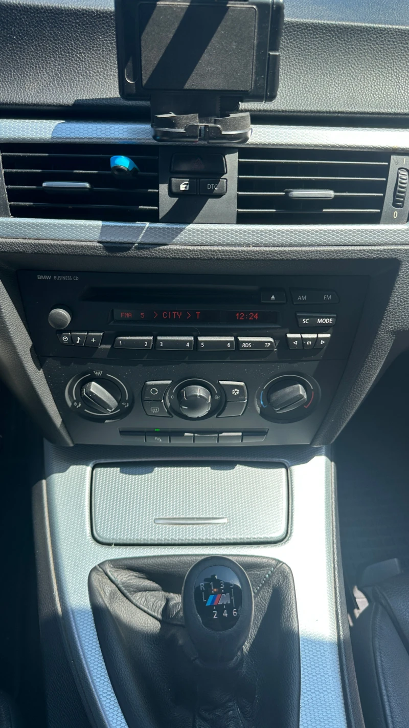 BMW 320 Si, снимка 13 - Автомобили и джипове - 51442858