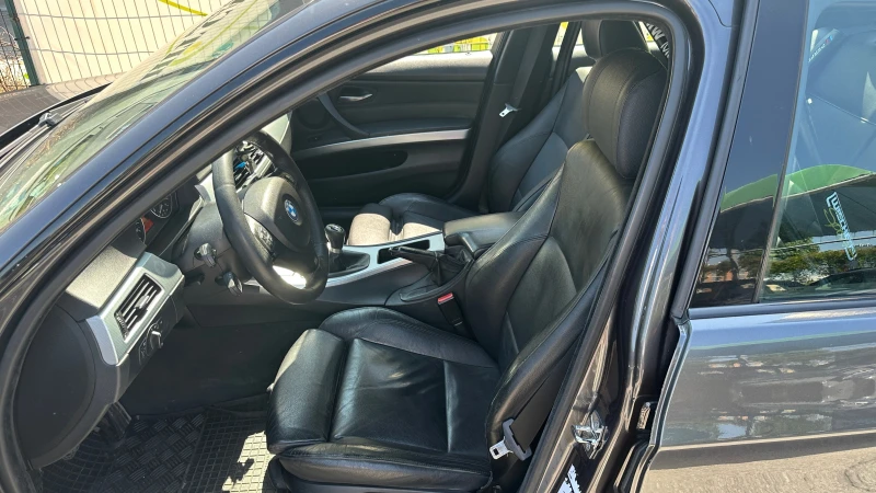 BMW 320 Si, снимка 8 - Автомобили и джипове - 51442858