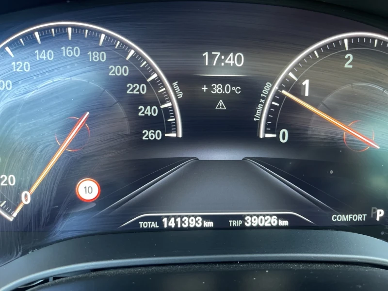 BMW 330, снимка 8 - Автомобили и джипове - 52009670