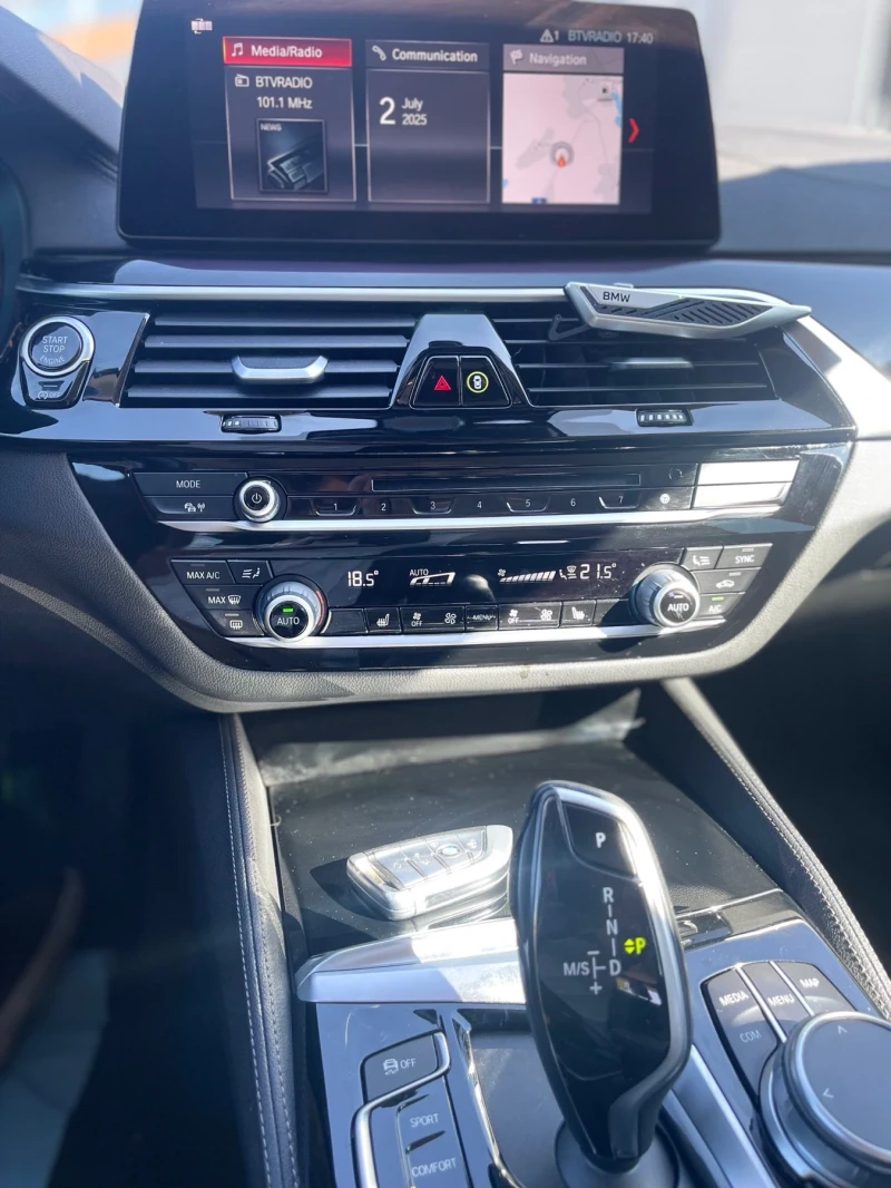 BMW 330, снимка 9 - Автомобили и джипове - 52009670