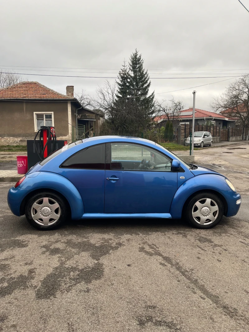 VW New beetle 1.8 T, снимка 6 - Автомобили и джипове - 52710896