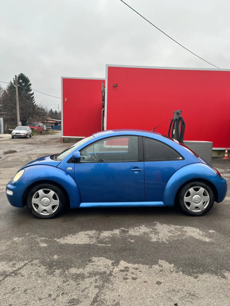 VW New beetle 1.8 T, снимка 2 - Автомобили и джипове - 52710896