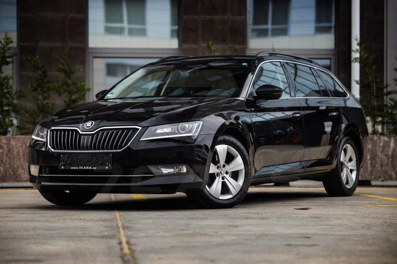 Skoda Superb, снимка 4 - Автомобили и джипове - 52945691