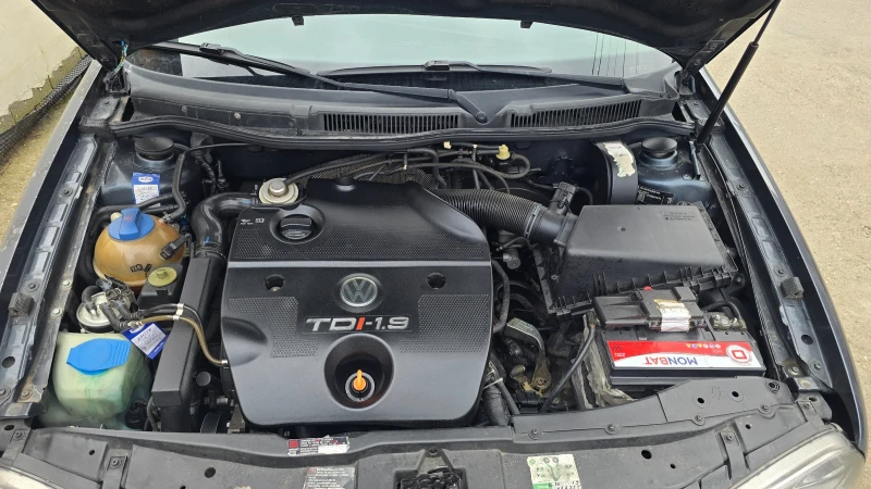 VW Golf 1.9 tdi, снимка 6 - Автомобили и джипове - 53292315