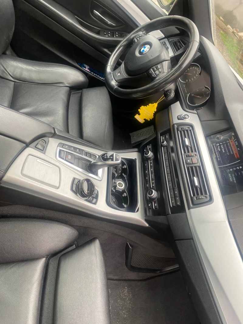 BMW 530 f11 530 Xdrive, снимка 10 - Автомобили и джипове - 53381424