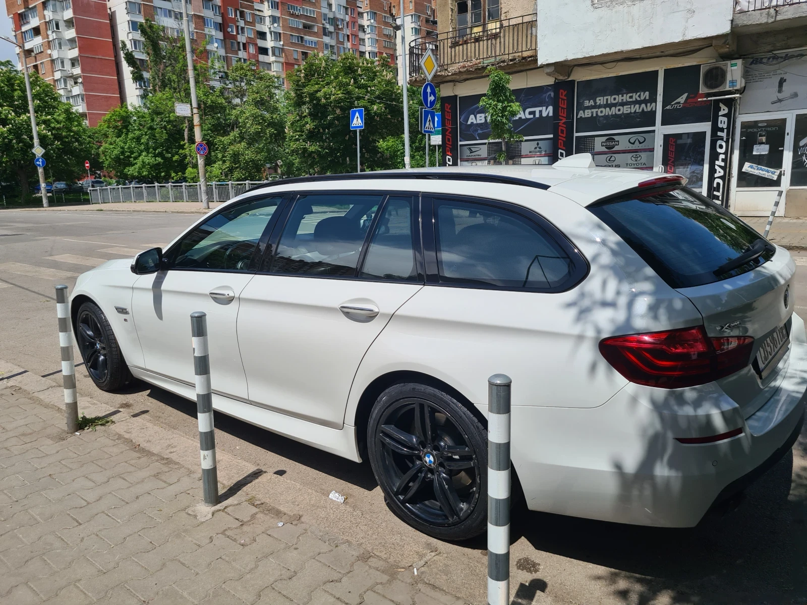 BMW 520 XDrive, M-Pack, facelift  - изображение 7