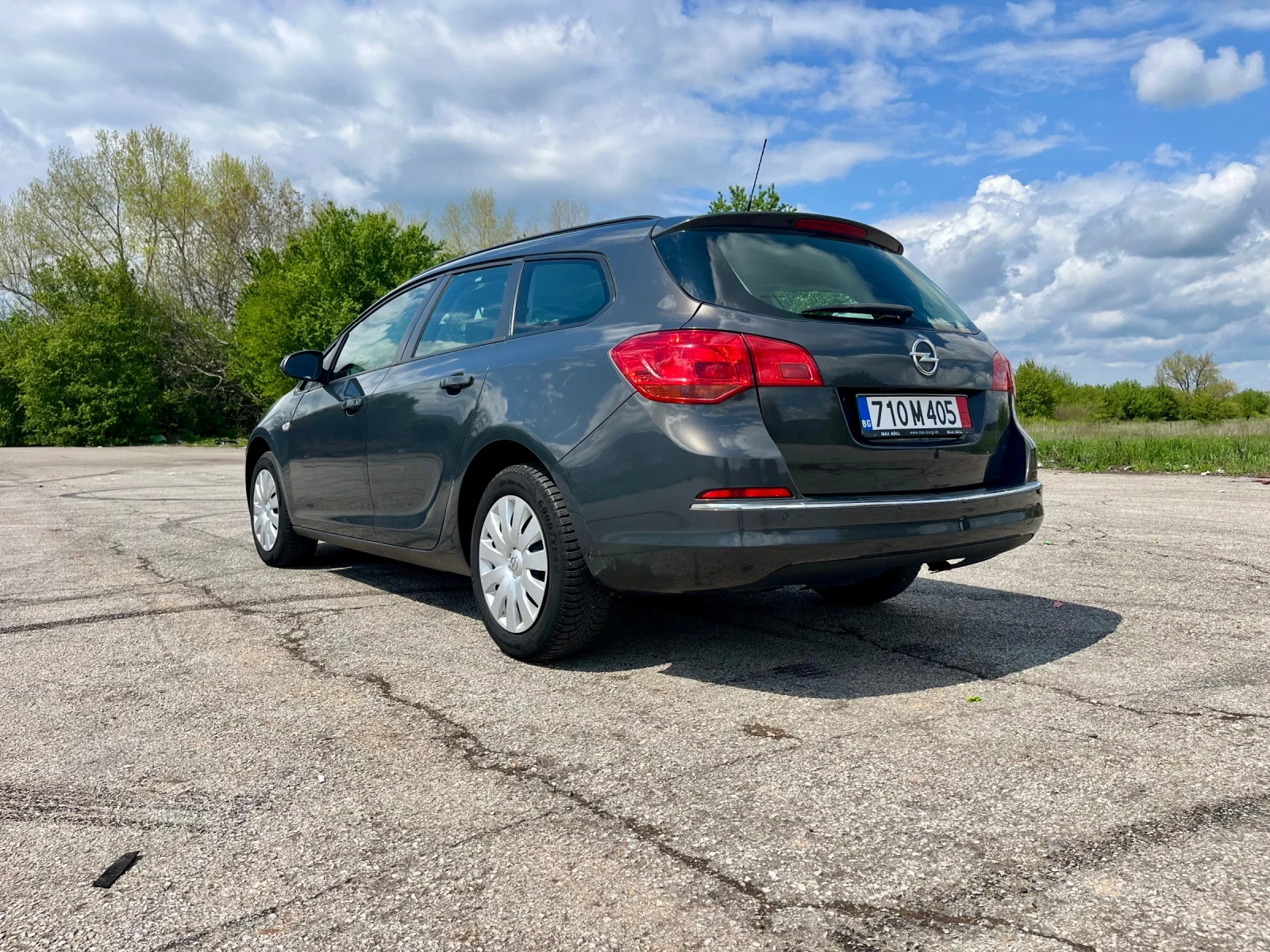 Opel Astra Sports Tourer 1.6CDTI - изображение 5