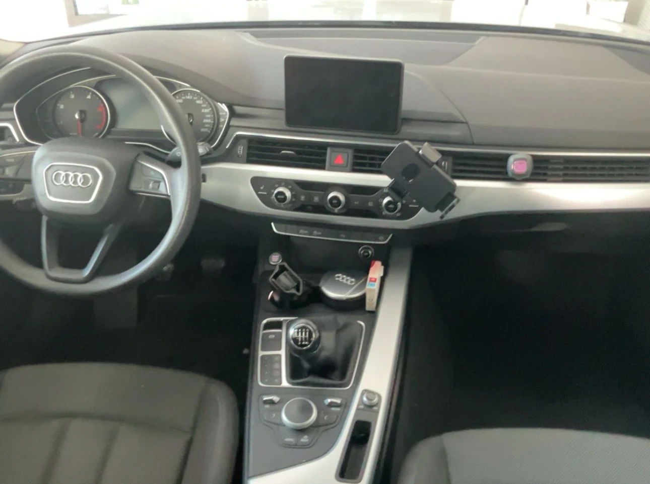 Audi A4 2.0TDI РЪЧКА (150к.с.) - изображение 10