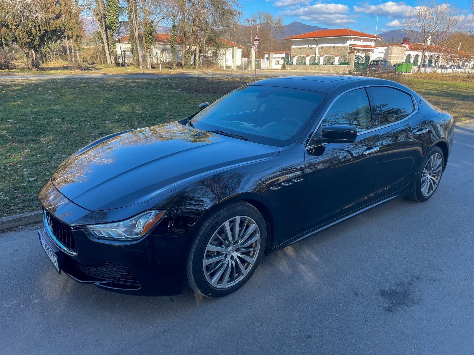 Maserati Ghibli  - изображение 2