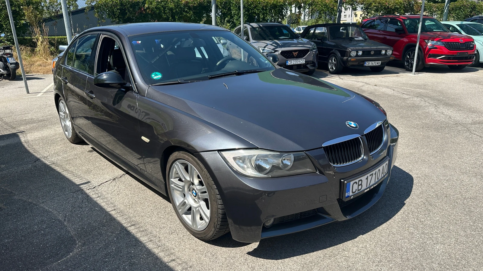 BMW 320 Si - изображение 2