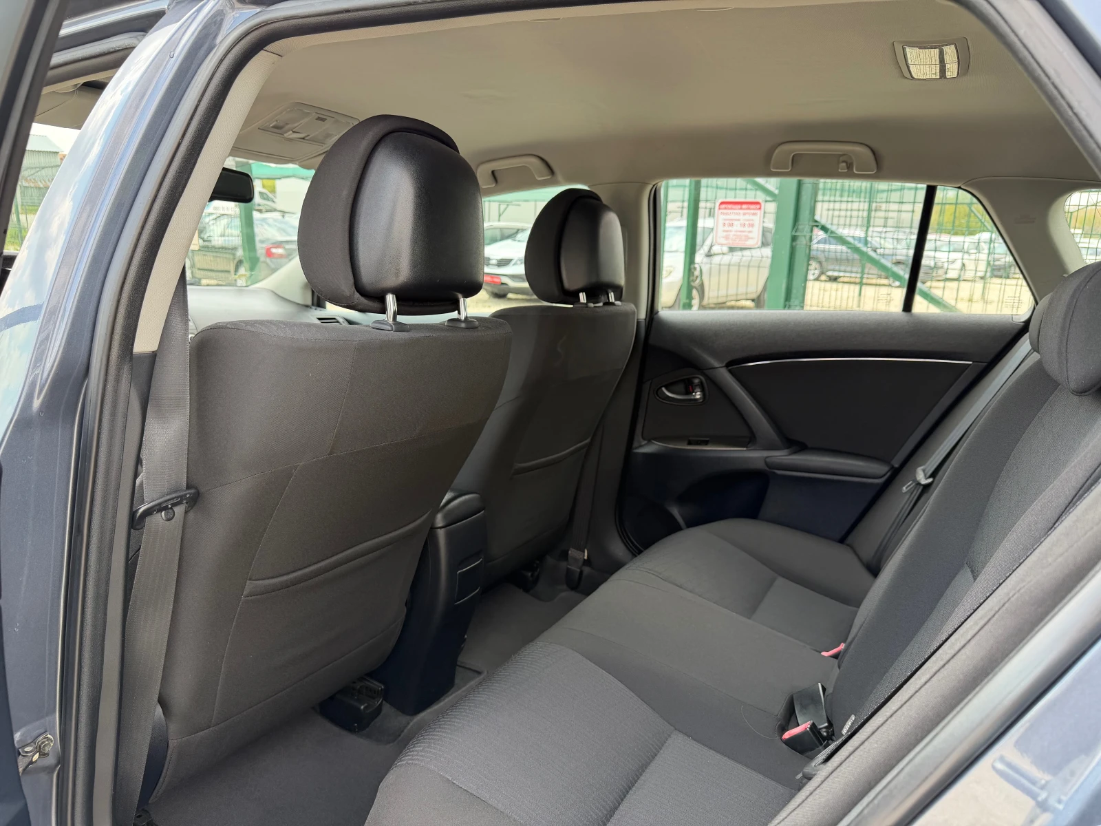 Toyota Avensis 2.0 D4D/126p.s. | Mobile.bg � ����������� 11