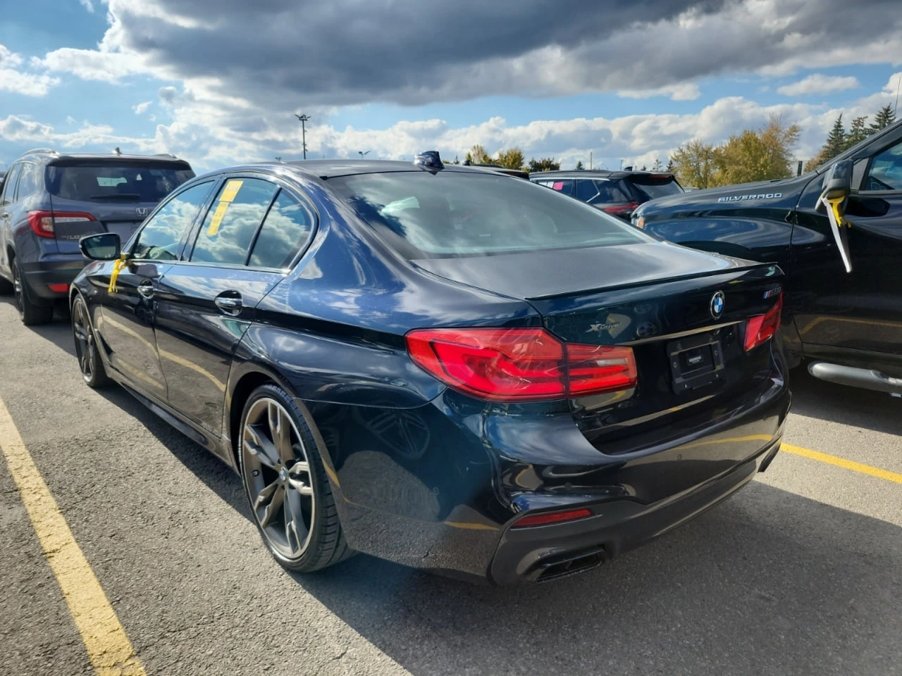 BMW 550 * АВТО КРЕДИТ* ЦЕНА ДО БГ * СЕРВИЗНА ИСТОРИЯ *  - изображение 4