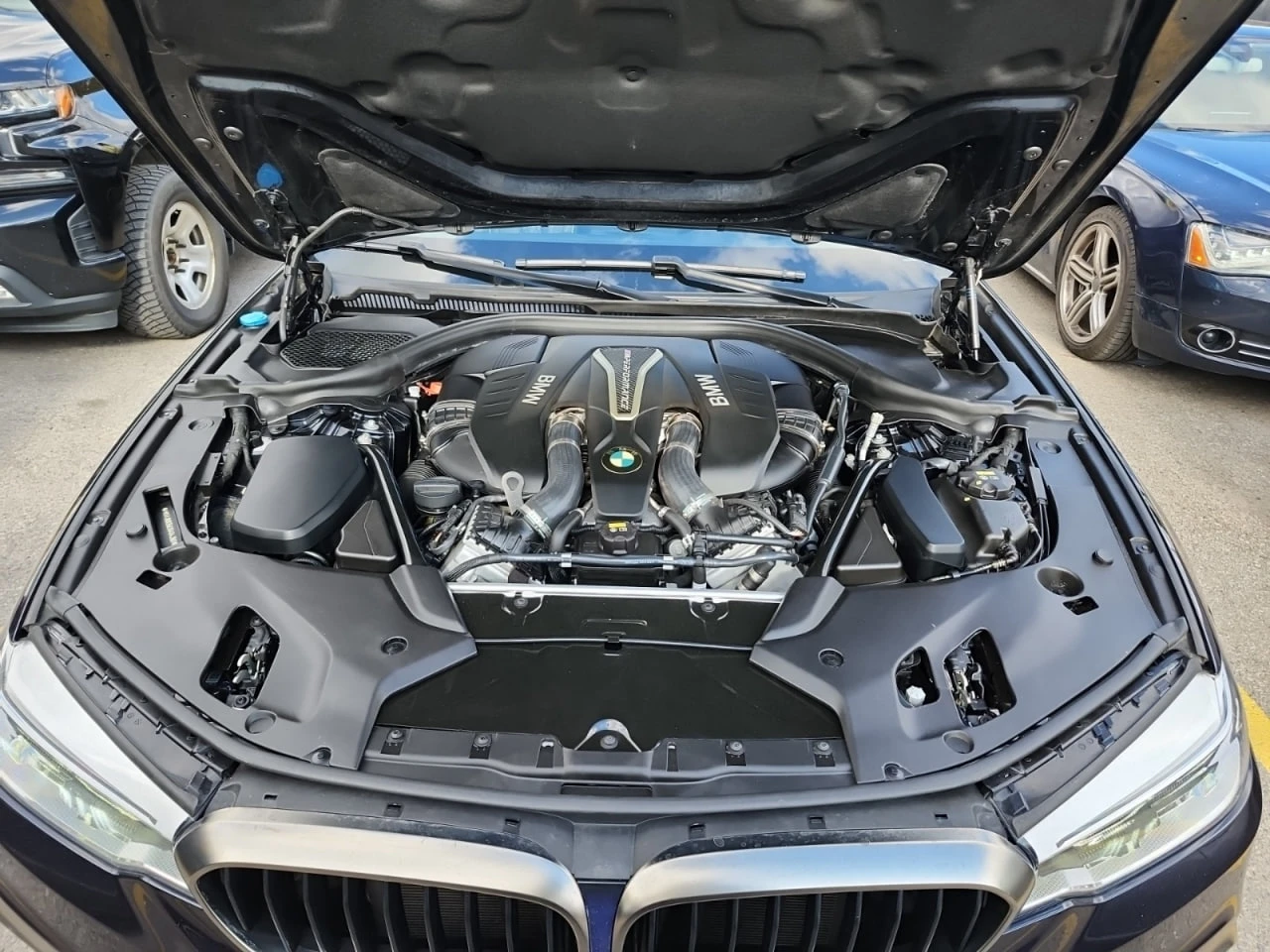 BMW 550 *  *    *   *  | Mobile.bg   15