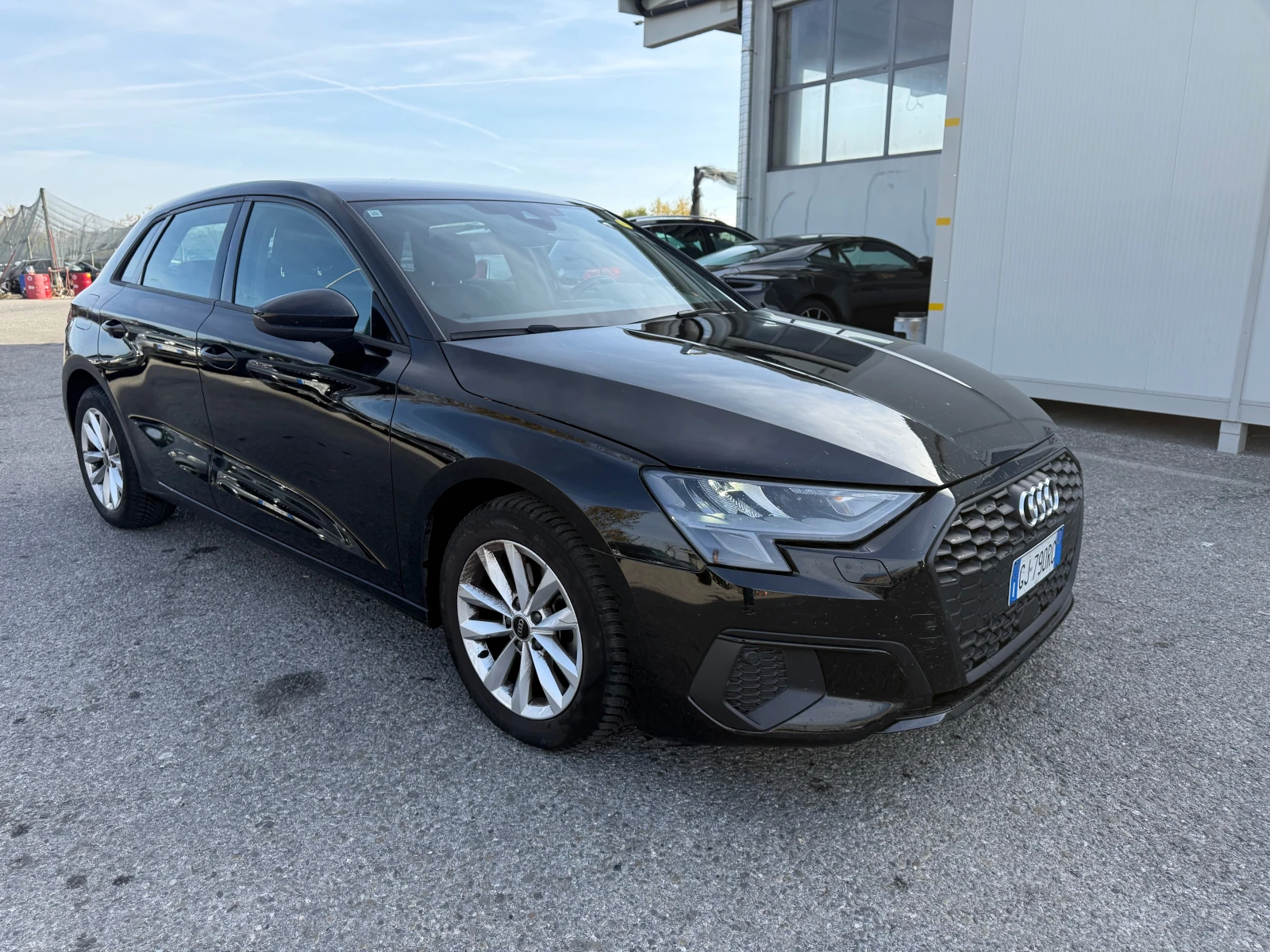 Audi A3 30 2.0 tdi Business s-tronic - изображение 3