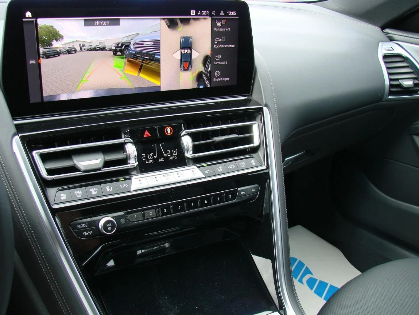 BMW 850 M850i/xDrive/COUPE/LASER/H&K/HEAD UP/360/ - изображение 9