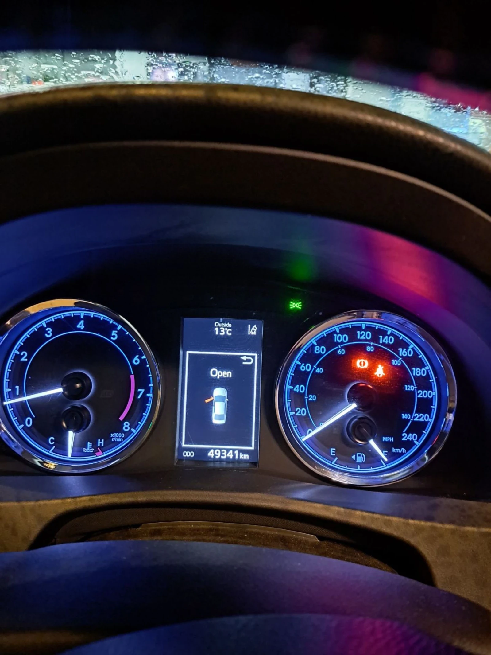 Toyota Corolla SE | Mobile.bg   2