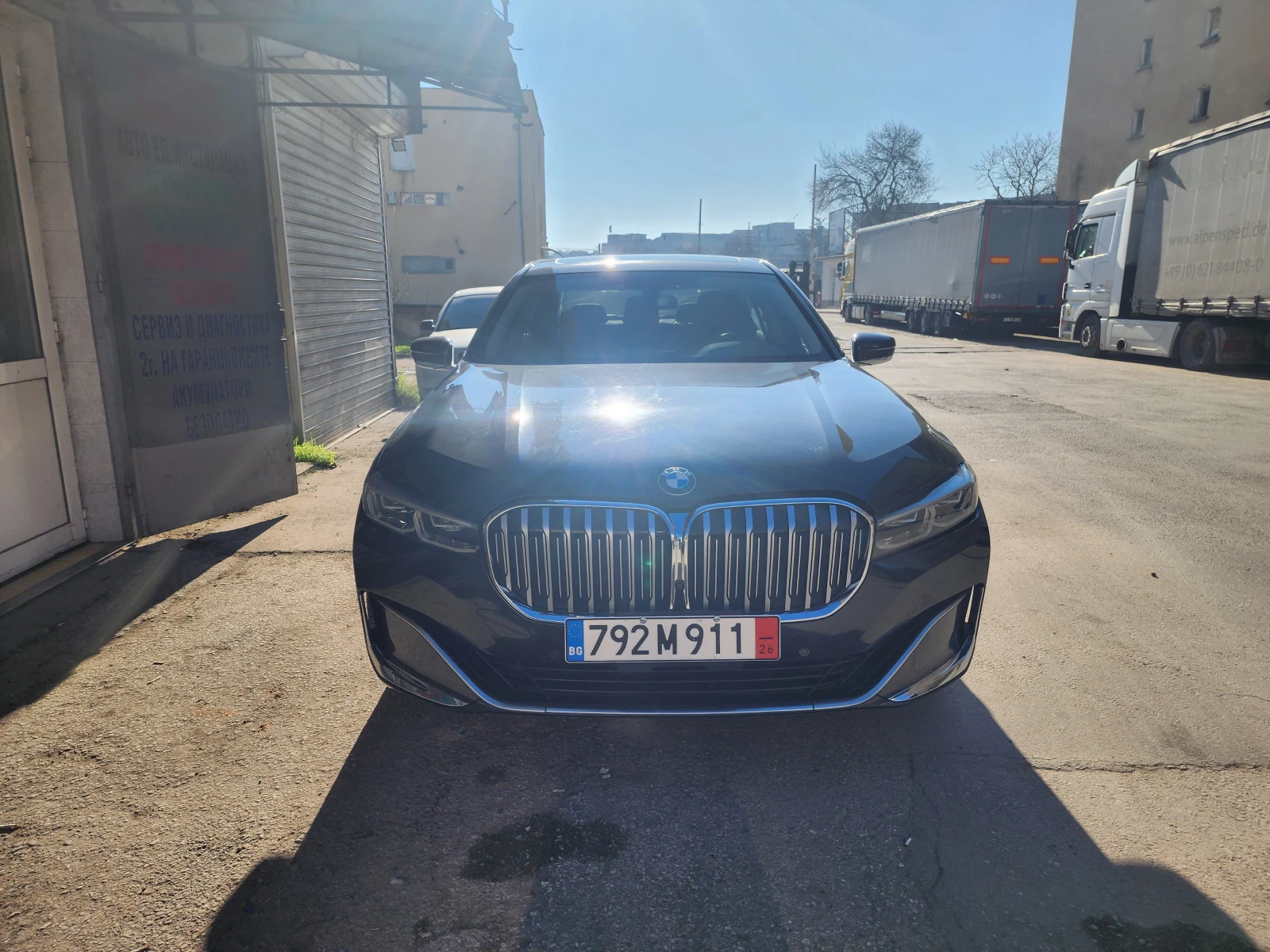 BMW 740 LIMOZINA - изображение 2