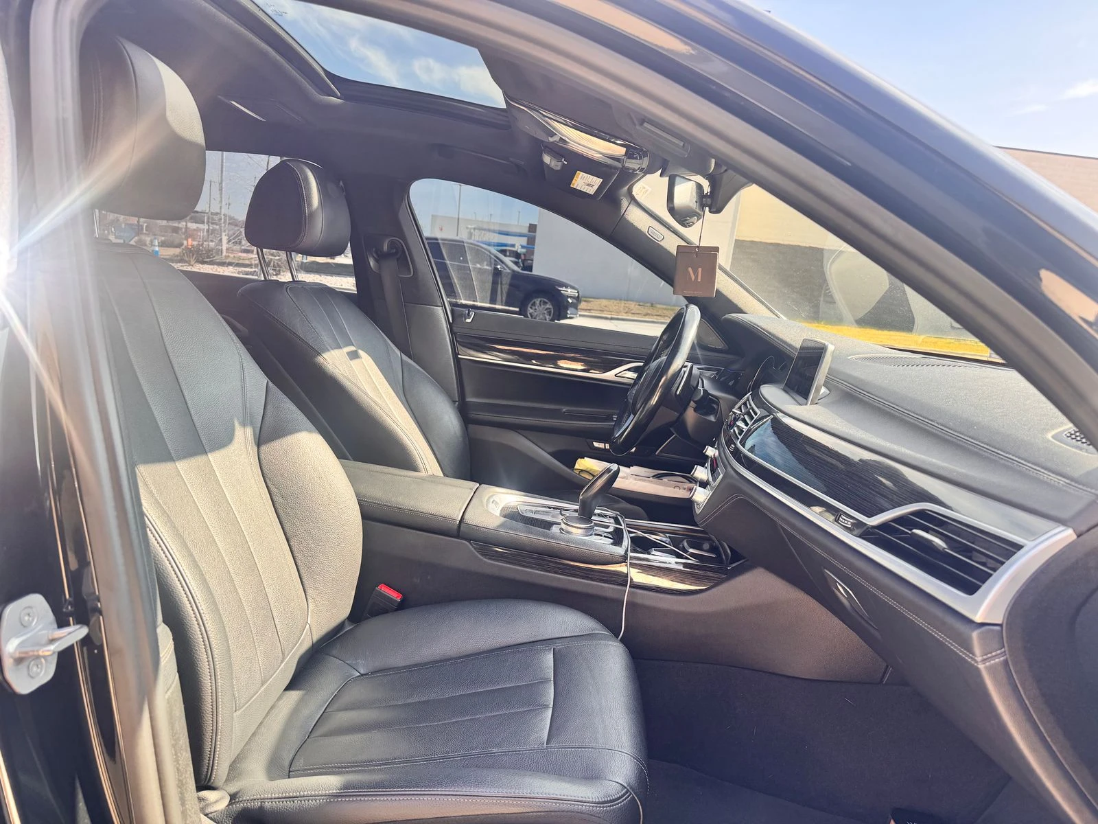 BMW 740 SHADOW LINE* MPACK* HUD* PANO* МАСАЖИ* ОБДУХ*  - изображение 9