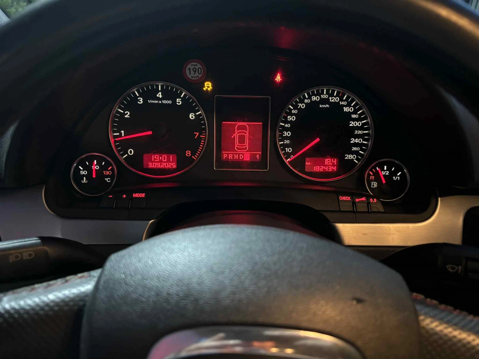 Audi A4, снимка 10 - Автомобили и джипове - 53755981