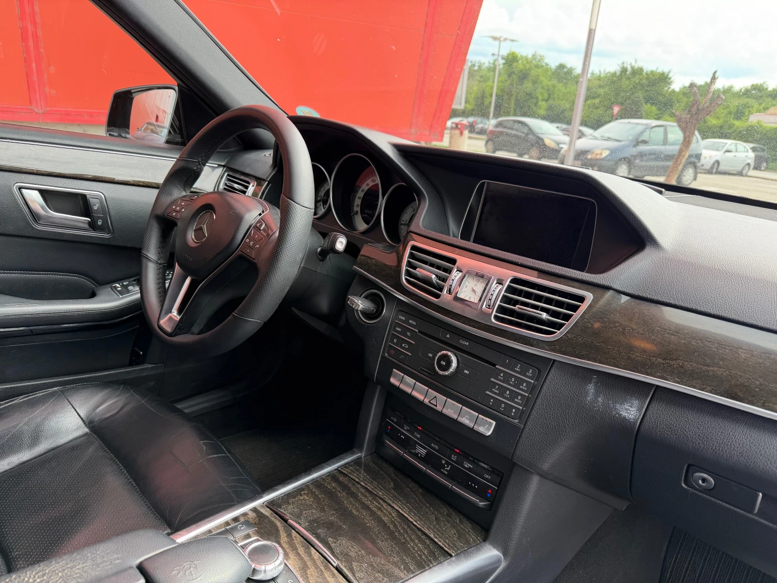 Mercedes-Benz C 250 AMG* LED* 9G* Euro6* FACELIFT, снимка 12 - Автомобили и джипове - 54058466