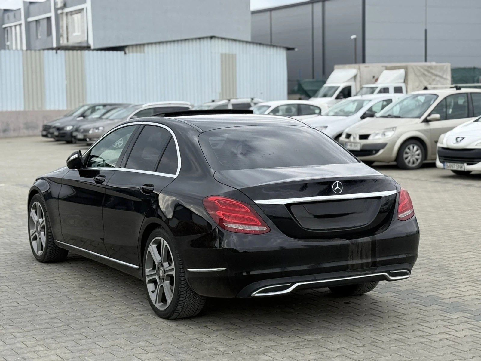 Mercedes-Benz C 250 AMG* LED* панорама, снимка 2 - Автомобили и джипове - 54058466