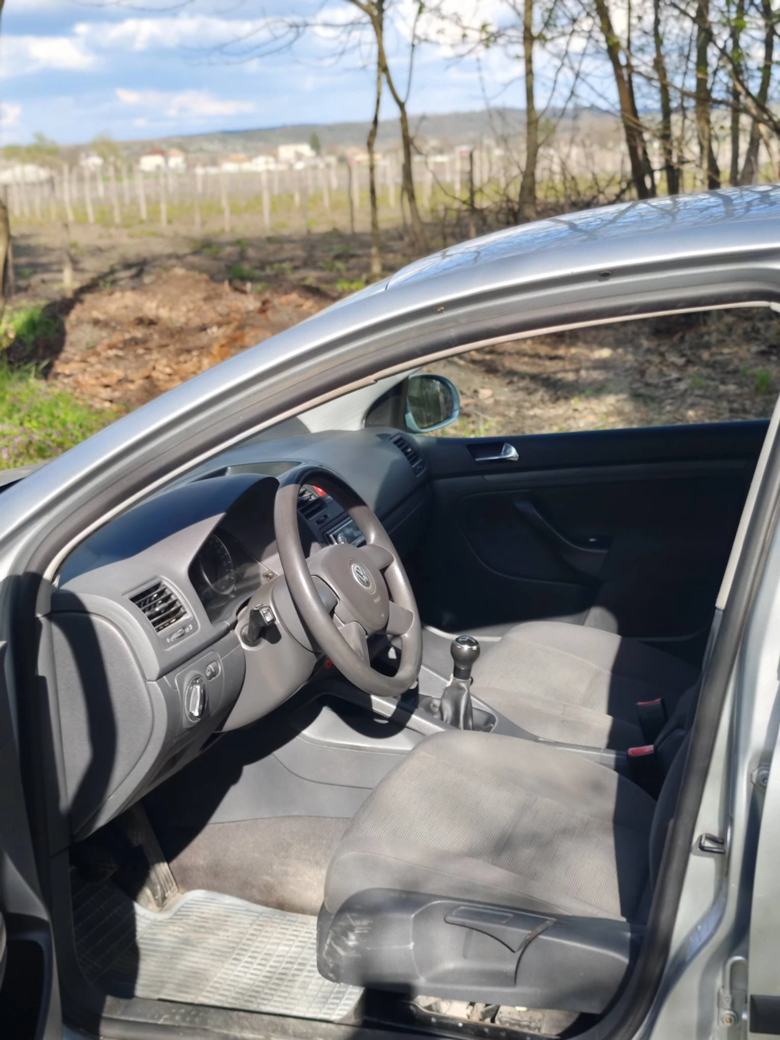 VW Golf 1.6, снимка 8 - Автомобили и джипове - 54182704