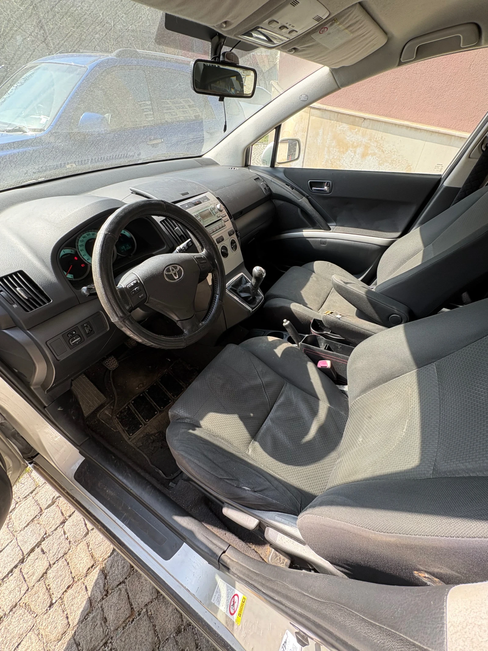Toyota Corolla verso 2.2 D4D | Mobile.bg � ����������� 9