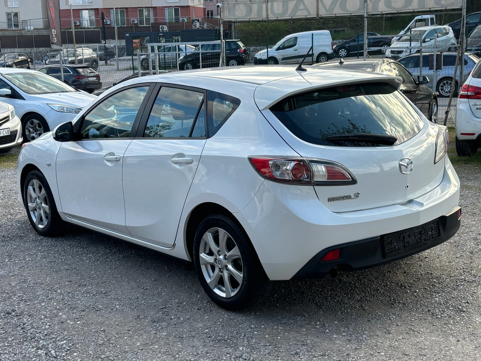 Mazda 3 1.6HDI, снимка 4 - Автомобили и джипове - 54297137
