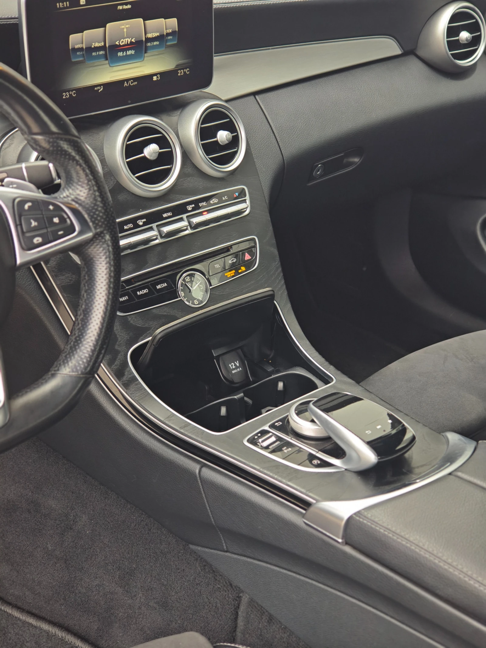 Mercedes-Benz C 200 AMGLine/Coupe, снимка 11 - Автомобили и джипове - 54297578