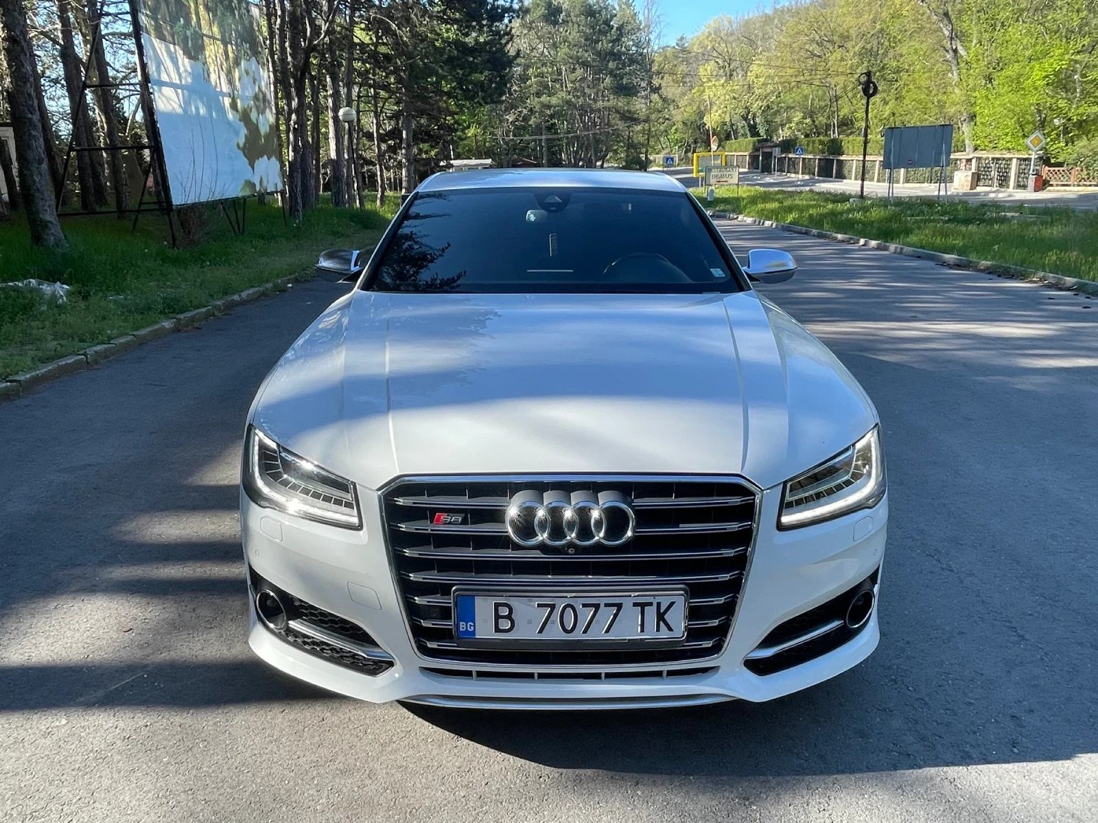 Audi S8
