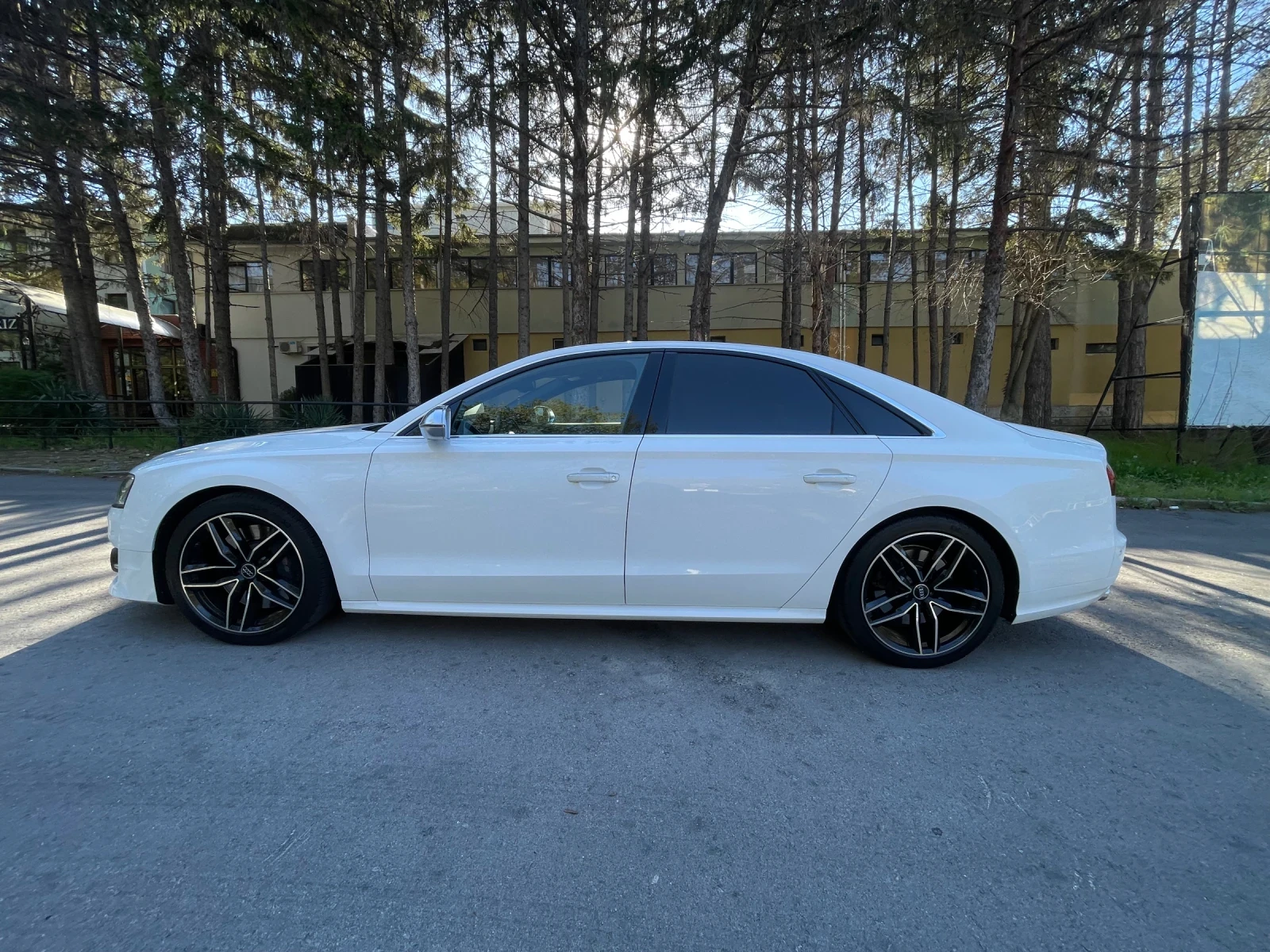 Audi S8, снимка 2 - Автомобили и джипове - 54316898