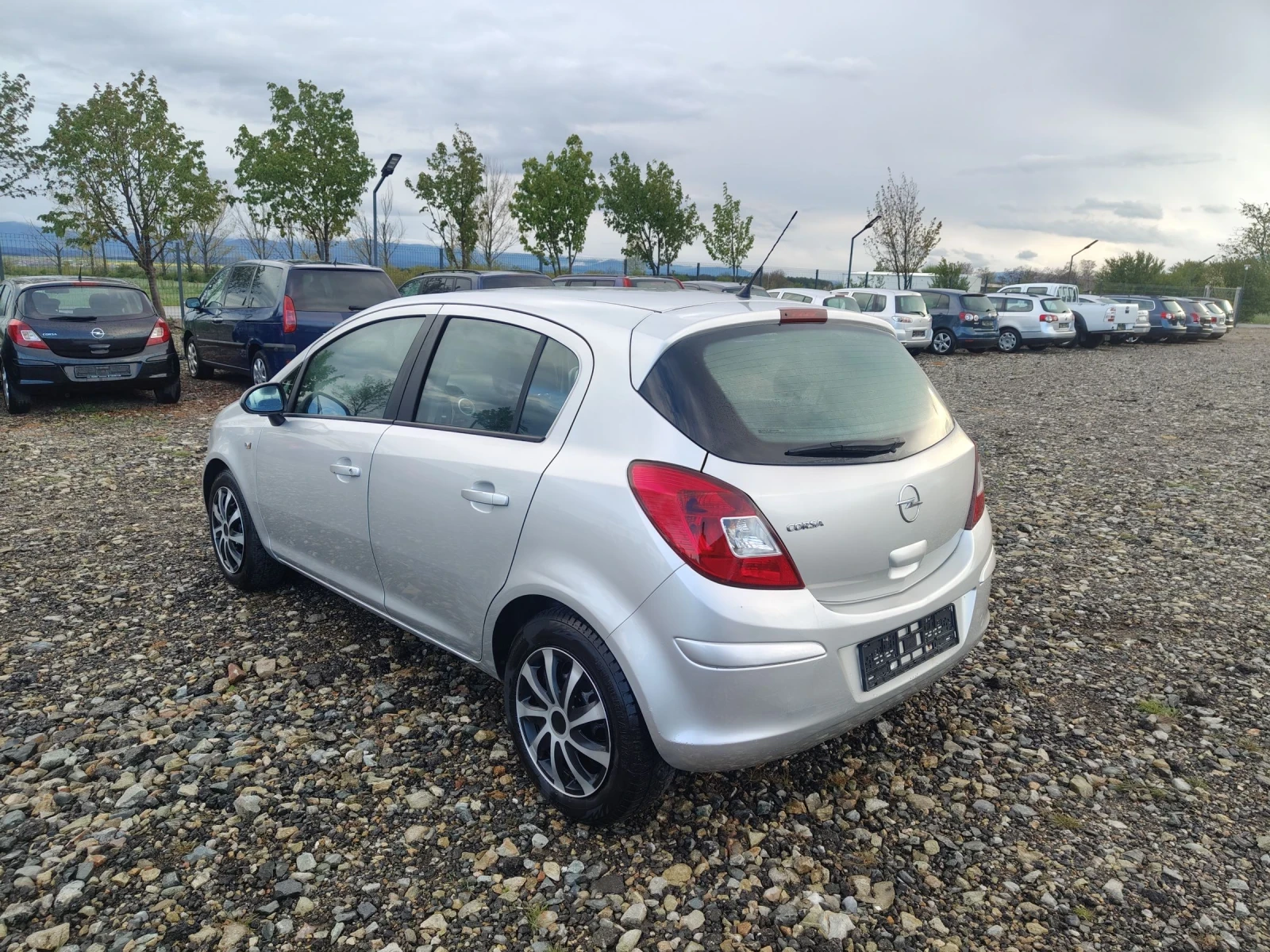 Opel Corsa 1.4i 90 COSMO , снимка 4 - Автомобили и джипове - 54391569