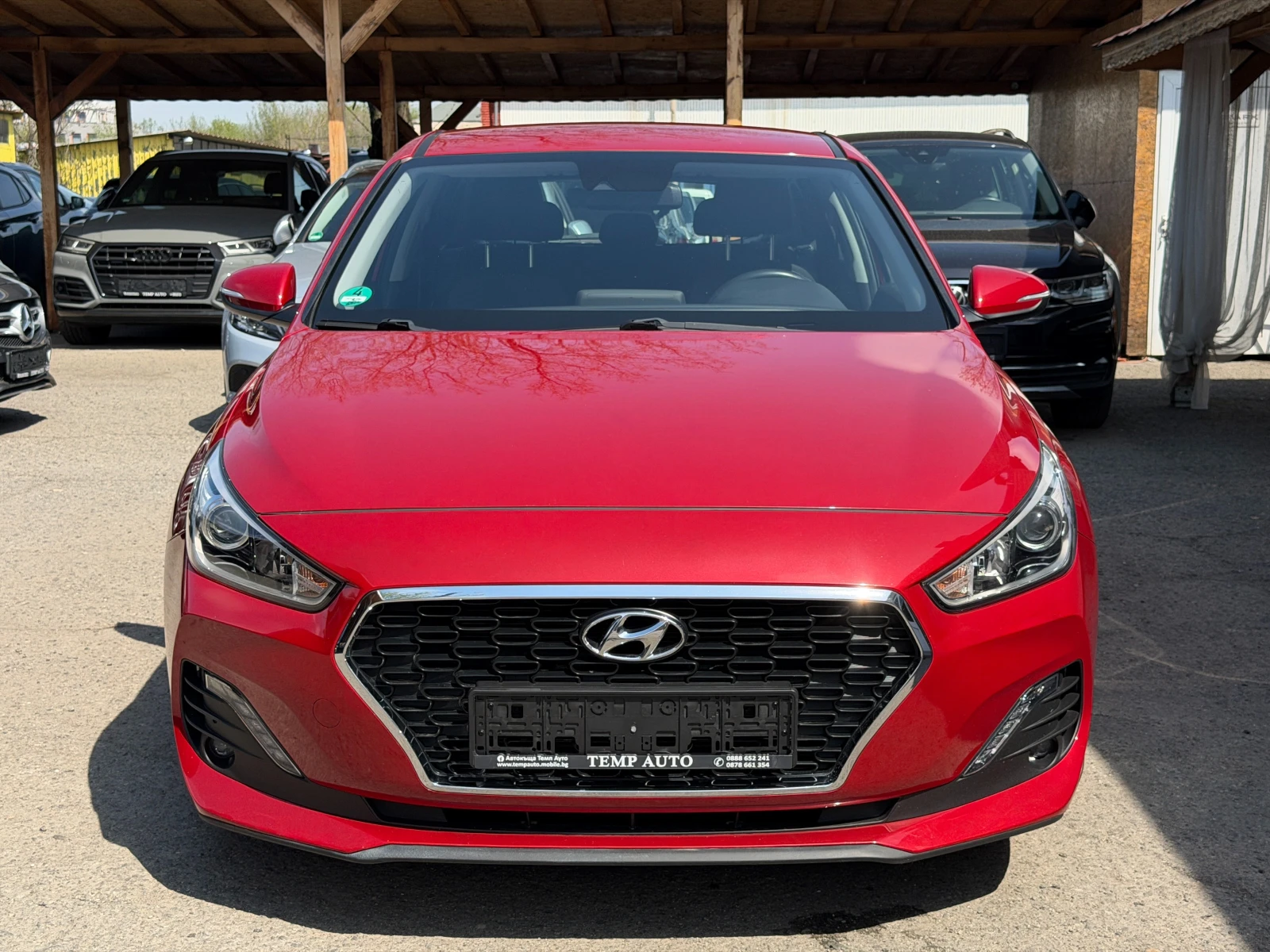 Hyundai I30 1.4i* 99кс* СЕРВИЗНА КНИЖКА С ПЪЛНА ИСТОРИЯ-Hyunda, снимка 2 - Автомобили и джипове - 54408307