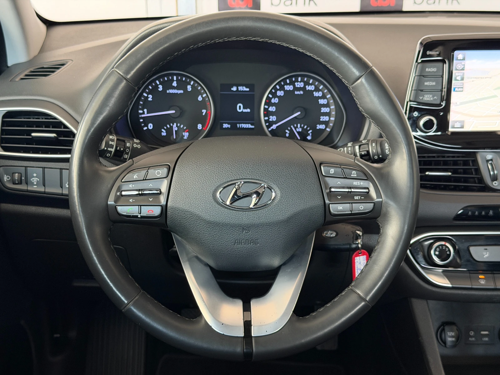 Hyundai I30 1.4i* 99кс* СЕРВИЗНА КНИЖКА С ПЪЛНА ИСТОРИЯ-Hyunda, снимка 11 - Автомобили и джипове - 54408307
