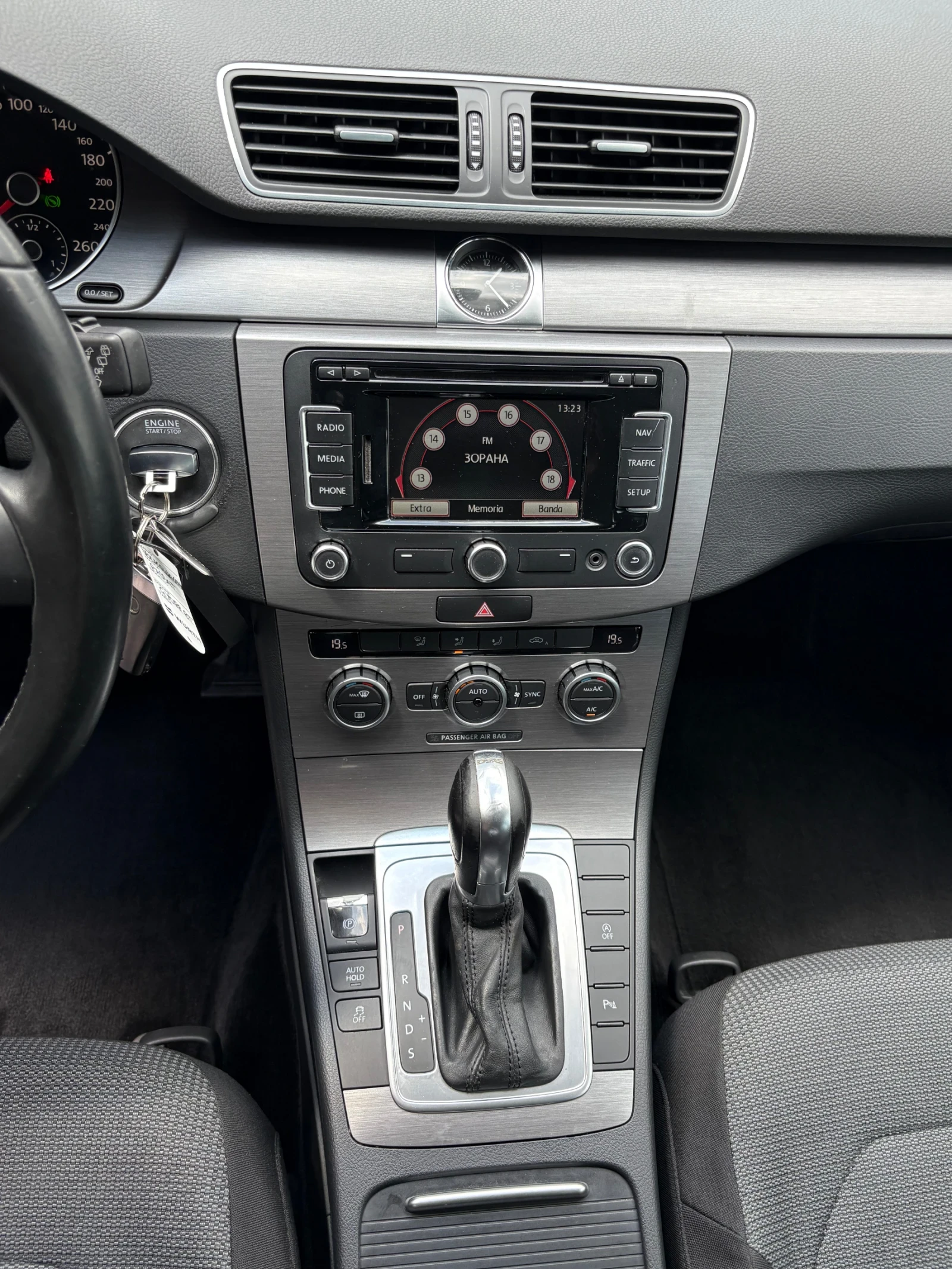 VW Passat 2.0TDI-АВТОМАТИК-235000км., снимка 16 - Автомобили и джипове - 54981392