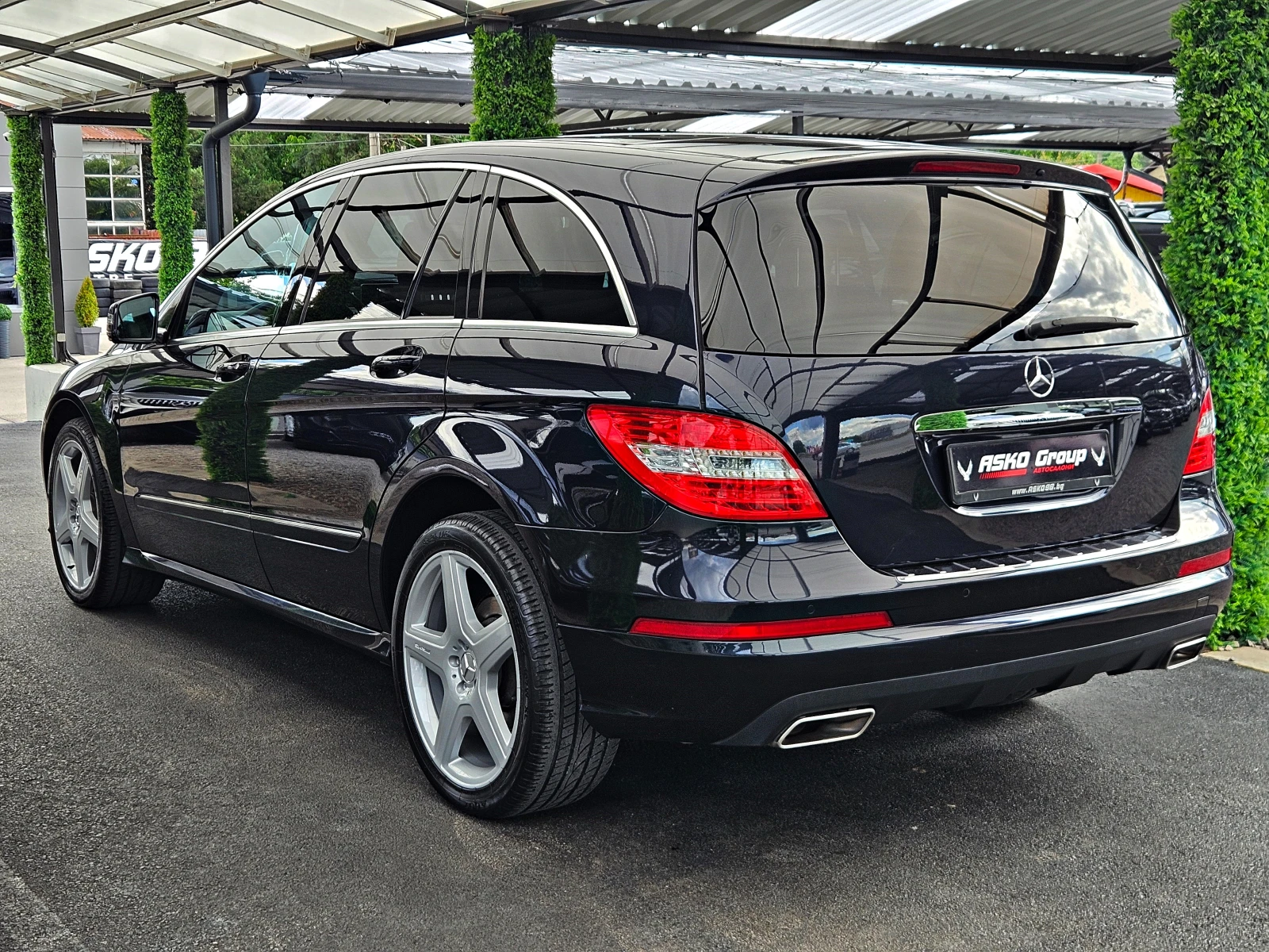 Mercedes-Benz R 350 AMG/4MAT/GERMANY/CAMERA/CAR PLAY/ПОДГРЕВ/AIRMAT/LI, снимка 7 - Автомобили и джипове - 55274243