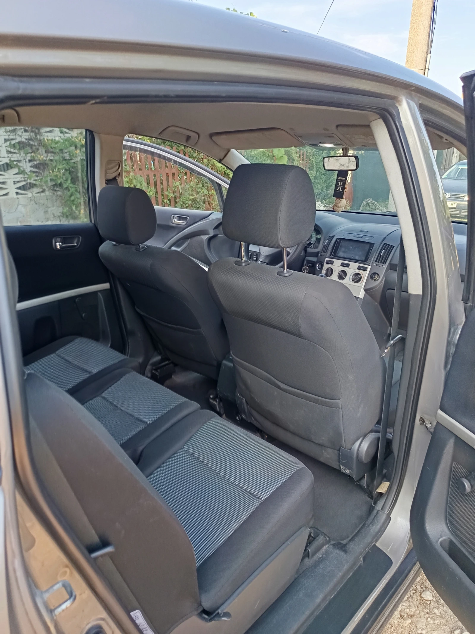 Toyota Corolla verso | Mobile.bg � ����������� 10